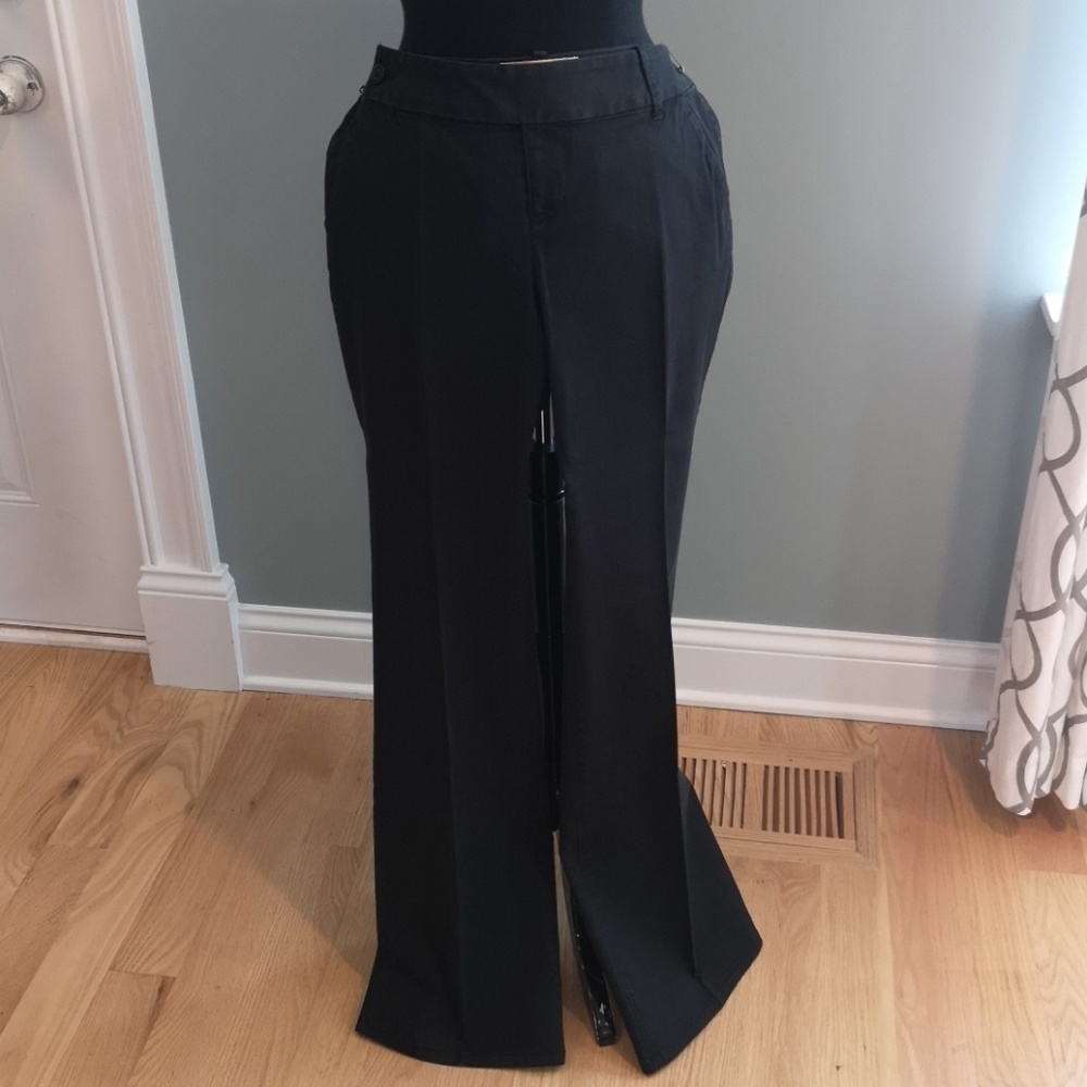 London Jean by Victoria Secret 12 Black Chino